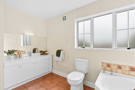 Photo of property in 255a Maidstone Road, Avonhead, Christchurch, 8042