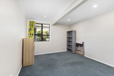 Photo of property in 35 Kaikoura Street, Maupuia, Wellington, 6022