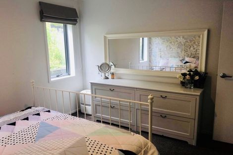 Photo of property in 8 Tuatini Place, Long Bay, Auckland, 0630