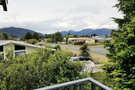 Photo of property in 30 Cleddau Street, Te Anau, 9600