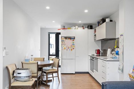 Photo of property in 2/30 Frederick Street, Waltham, Christchurch, 8011