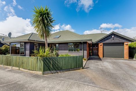 Photo of property in 2/45 Brunswick Street, Hutt Central, Lower Hutt, 5010