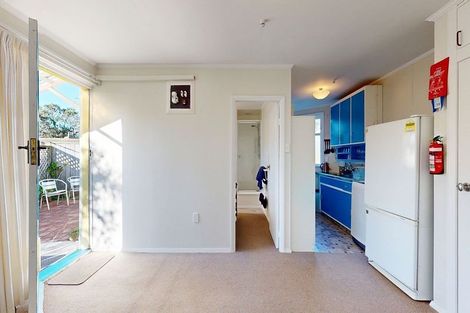 Photo of property in 3-5 Knoll Street, Island Bay, Wellington, 6023