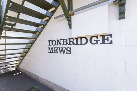 Photo of property in 9/24 Shrewsbury Street, Merivale, Christchurch, 8014