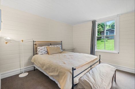 Photo of property in 342 Le Bons Bay Road, Le Bons Bay, Akaroa, 7583