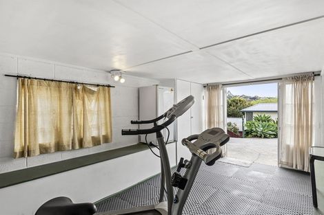 Photo of property in 1/47 Glencoe Road, Browns Bay, Auckland, 0630
