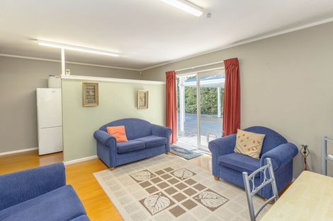 Photo of property in 104 Kuratawhiti Street, Greytown, 5794