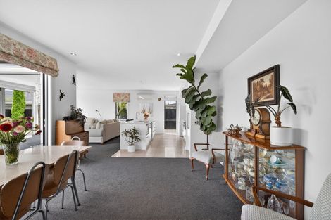 Photo of property in 17 Waterstock Way, Parklands, Christchurch, 8083