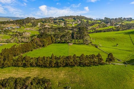 Photo of property in 276 Taiapa Road, Muriwai, 0881