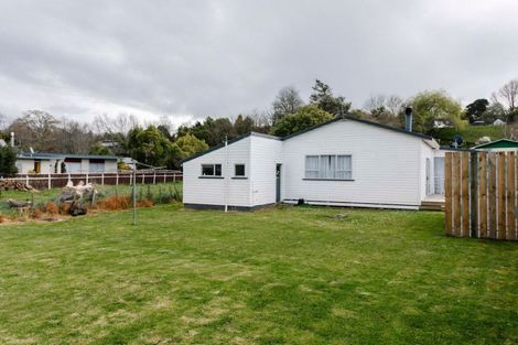 Photo of property in 10 Carlson Street, Dannevirke, 4930