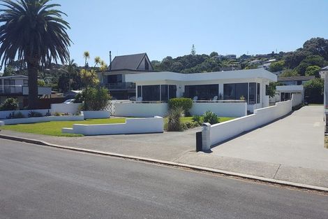 Photo of property in 31 Arkles Strand, Arkles Bay, Whangaparaoa, 0932