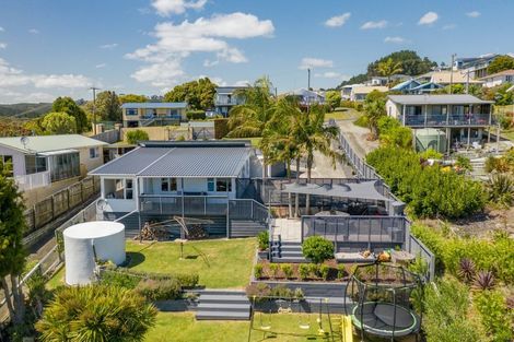 Photo of property in 28 Berghan Road, Coopers Beach, 0420