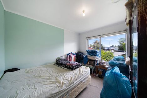 Photo of property in 15 Penderford Place, Mangere East, Auckland, 2024