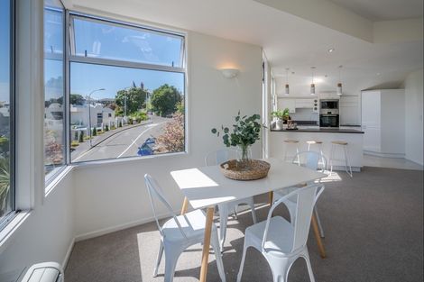 Photo of property in 1 Overdale Drive, Cashmere, Christchurch, 8022