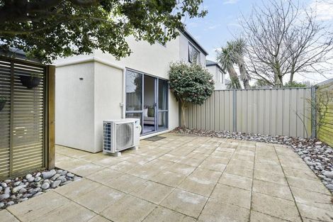 Photo of property in 8/34 Somerset Crescent, Spreydon, Christchurch, 8024