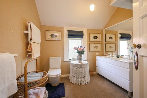 Photo of property in 22 Valpy Street, Saint Clair, Dunedin, 9012