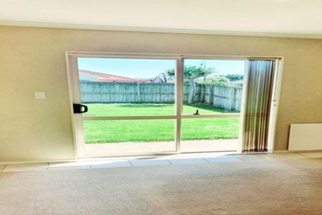 Photo of property in 16 Shankill Place, East Tamaki, Auckland, 2013