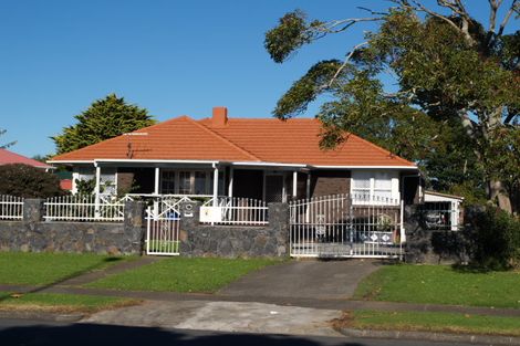 Photo of property in 216 Buckland Road, Mangere East, Auckland, 2024