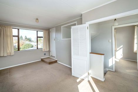 Photo of property in 14 Armstrong Avenue, Carterton, 5713