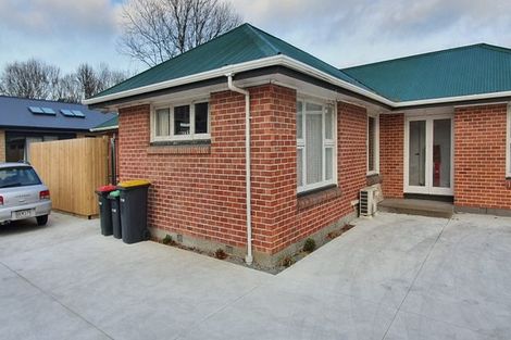 Photo of property in 64 Waimairi Road, Upper Riccarton, Christchurch, 8041