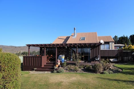 Photo of property in 11 Craig Place, Bridge Hill, Alexandra, 9320