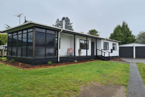 Photo of property in 6 Blomfield Street, Pukehangi, Rotorua, 3015