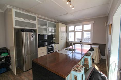 Photo of property in 100 Forbury Road, Saint Clair, Dunedin, 9012