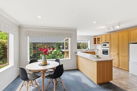 Photo of property in 2/60 Lancewood Drive, Halswell, Christchurch, 8025