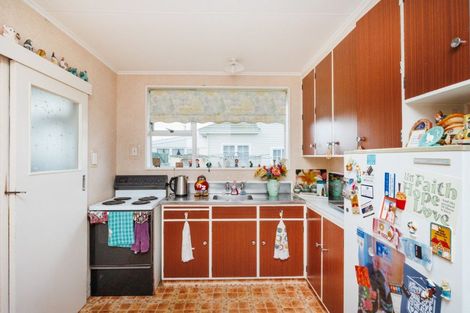Photo of property in 270 Ruahine Street, Terrace End, Palmerston North, 4410