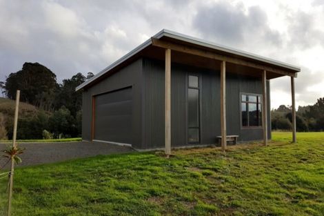 Photo of property in 62 Kingsdale Park Drive, Aokautere, Palmerston North, 4471