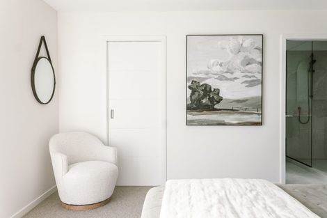 Photo of property in 37 Ruapehu Street, Paraparaumu, 5032