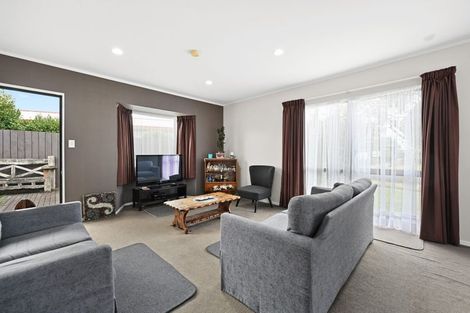 Photo of property in 11 Garland Drive, St Andrews, Hamilton, 3200