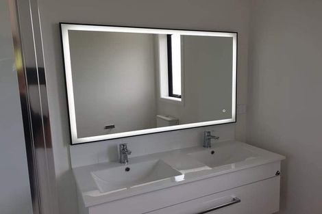 Photo of property in 411 Tuhikaramea Road, Temple View, Hamilton, 3290