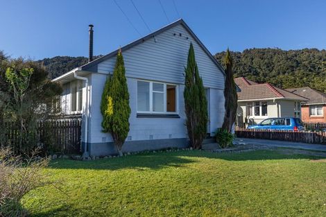 Photo of property in 9 Wickes Street, Cobden, Greymouth, 7802