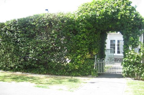 Photo of property in 1 Auburn Avenue, Upper Riccarton, Christchurch, 8041