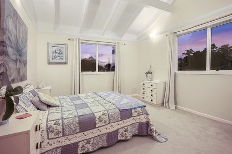 Photo of property in 12 Bilkey Avenue, Pukekohe, 2120