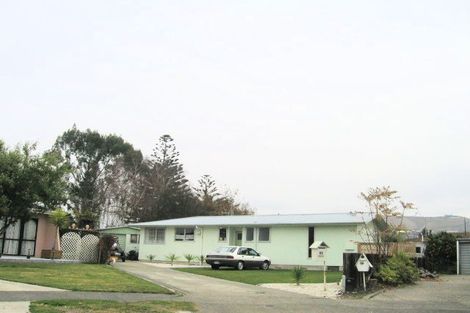 Photo of property in 35 Gilmour Place, Taradale, Napier, 4112