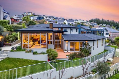 Photo of property in 8 Millway Place, Huntsbury, Christchurch, 8022