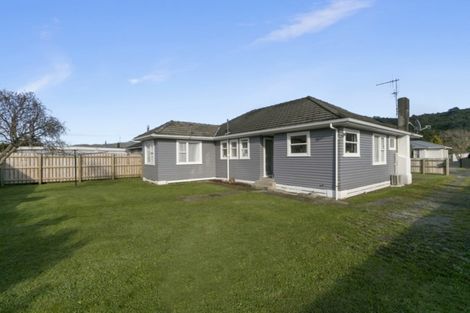 Photo of property in 42 Donnelley Drive, Wainuiomata, Lower Hutt, 5014