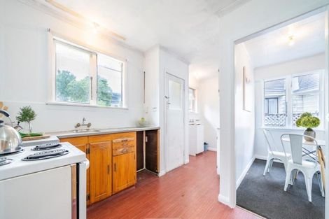 Photo of property in 11 Montgomery Crescent, Clouston Park, Upper Hutt, 5018