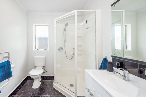 Photo of property in 78 Guildford Drive, Paraparaumu, 5032