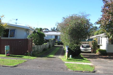 Photo of property in 12 Minaret Drive, Bucklands Beach, Auckland, 2014