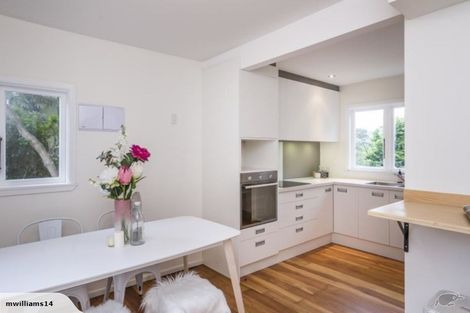 Photo of property in 51 Renown Road, Raumati South, Paraparaumu, 5032