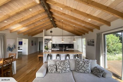 Photo of property in 63 High Street, Southbridge, 7602