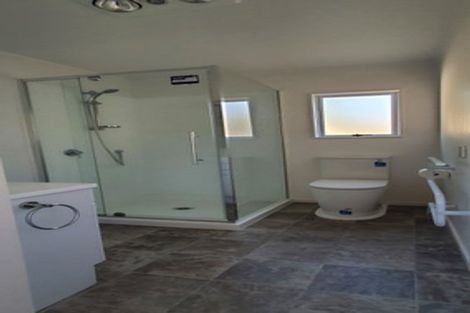 Photo of property in 11 Jean Place, Stanmore Bay, Whangaparaoa, 0932
