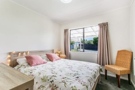 Photo of property in 1/6 Wayne Drive, Mangere, Auckland, 2022