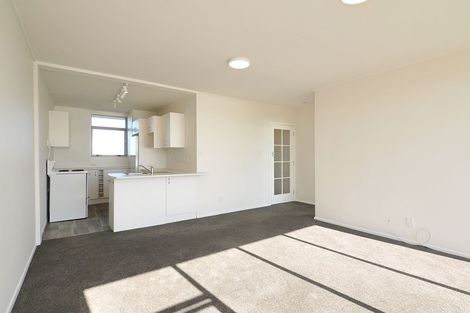 Photo of property in 23 Rangitane Street, Maupuia, Wellington, 6022