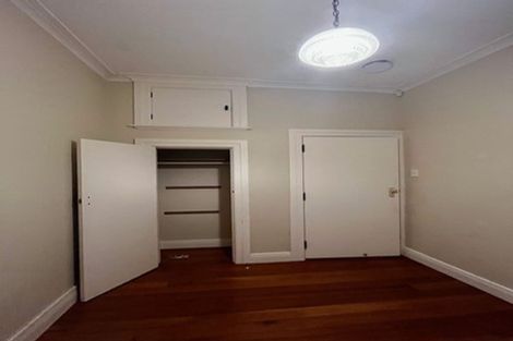 Photo of property in 7 Otahuri Crescent, Greenlane, Auckland, 1051