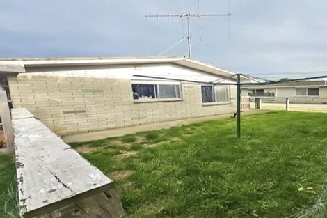 Photo of property in 62a Te Rauparaha Street, Otaki, 5512