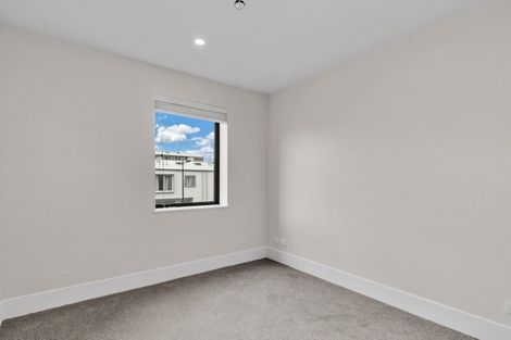 Photo of property in 203/11 Hinaki Street, Point England, Auckland, 1072